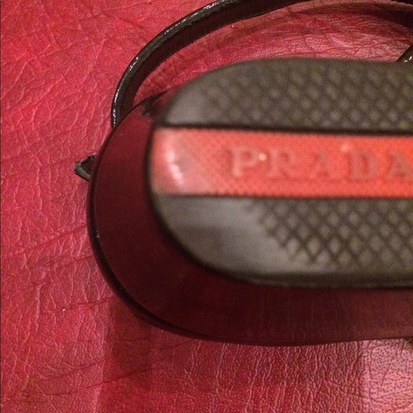 prada flip flops  black patent leather size 39.5 - Picture 5 of 9